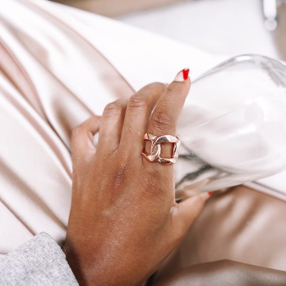 Rose gold chain link cocktail ring - Picture 3 of 4